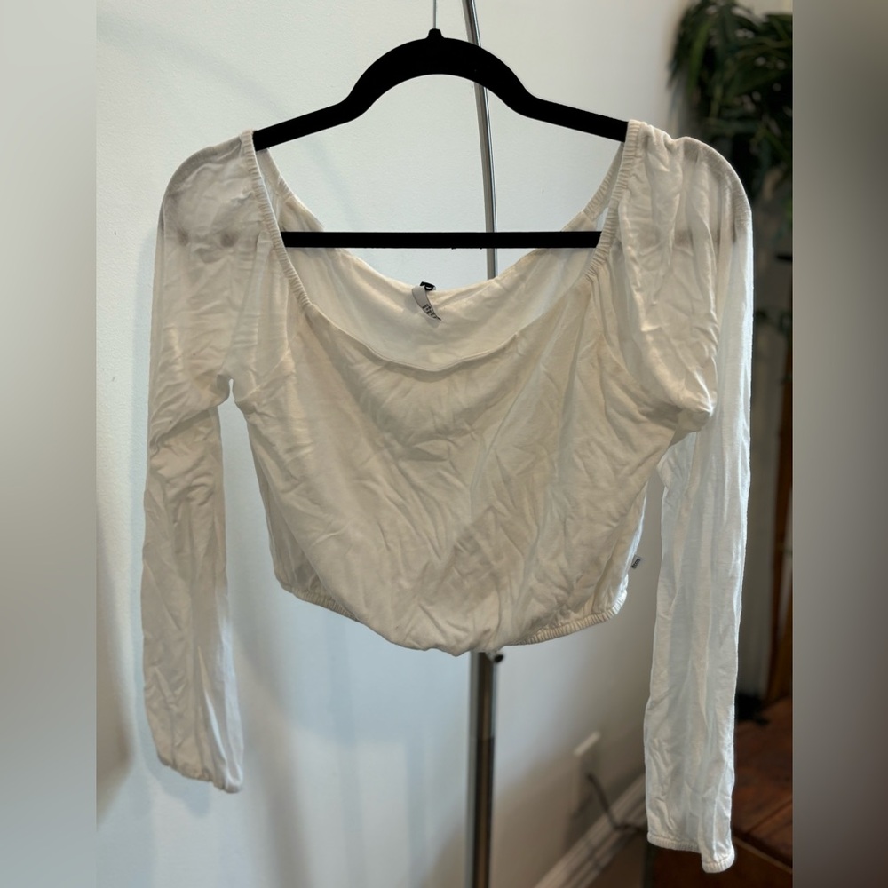 Long Sleeve Off the Shoulder Crop Top